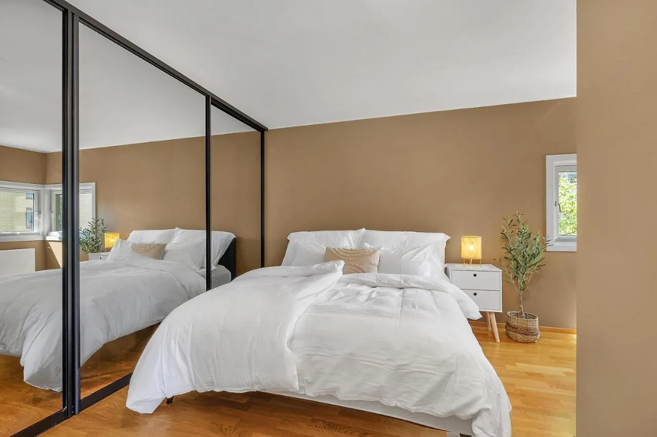 Sea-Kissed Elegance: Your Bergen City Retreat location